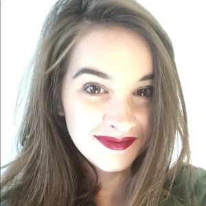 Meet your Posher, Brittney